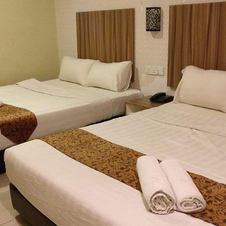 101 Lake View Hotel Puchong Exterior foto